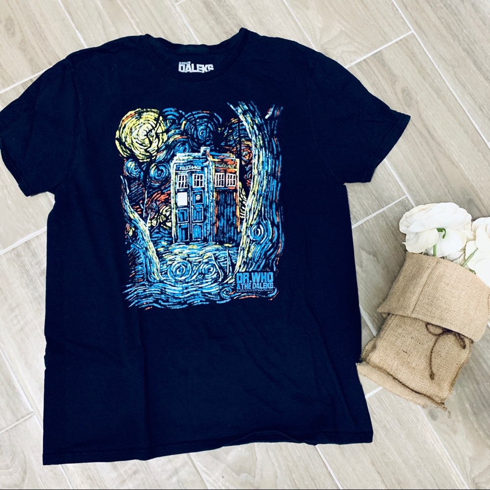 Dr Who & The Daleks T-Shirt Size Large